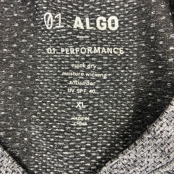 01. ALGO Men's XL Performance V Neck  T Shirt Gray Moisture Wicking - Picture 3 of 3